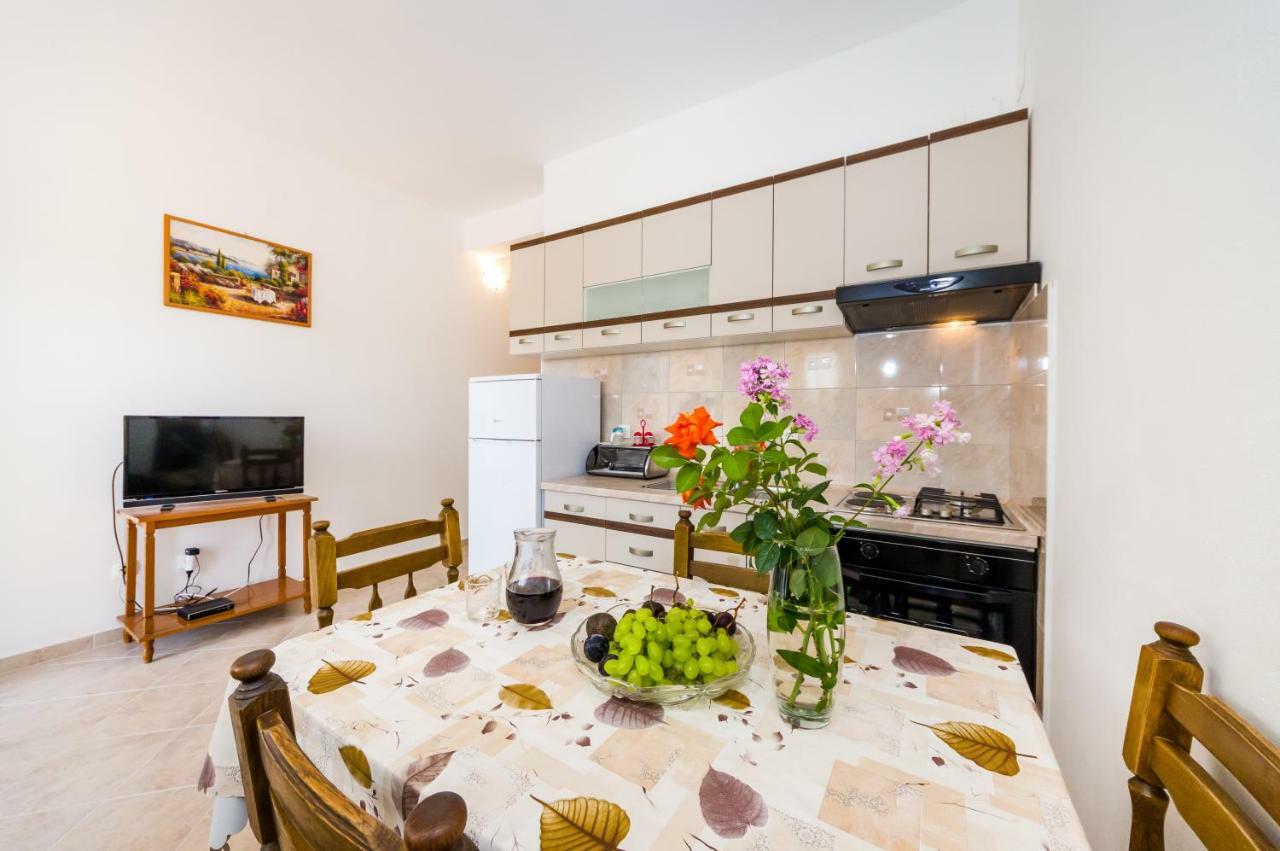 Apartment Culina Pridraga Bagian luar foto
