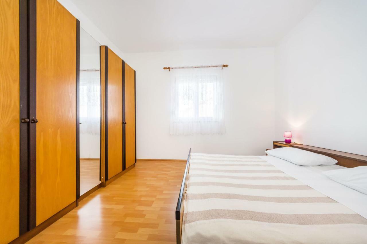 Apartment Culina Pridraga Bagian luar foto